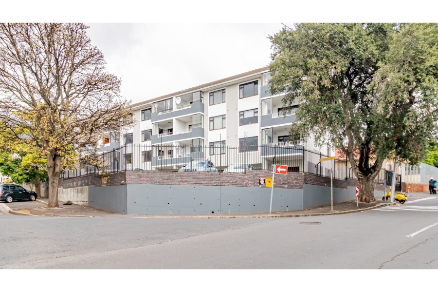 To Let 2 Bedroom Property for Rent in Oranjezicht Western Cape